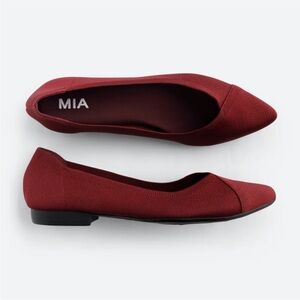 MIA Women's Pointed Ballet Flat